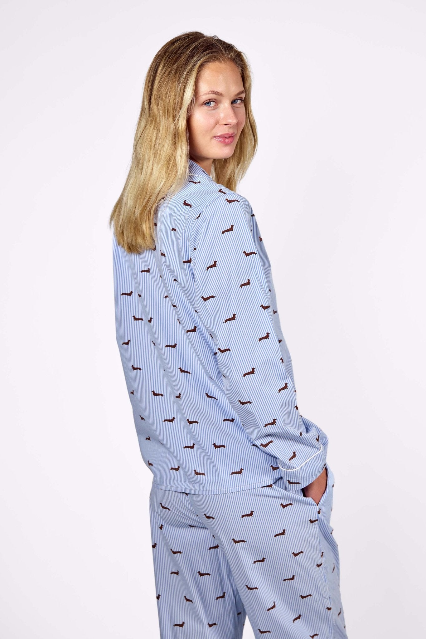 Dachshund unisex pajama – Blue & white - Dupper