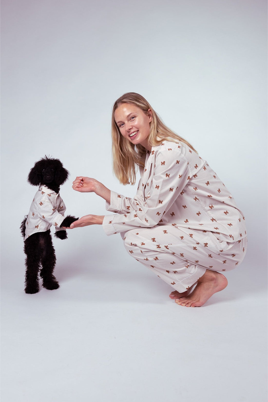 Doodle matching pajama set – Brown &amp; white - Dupper